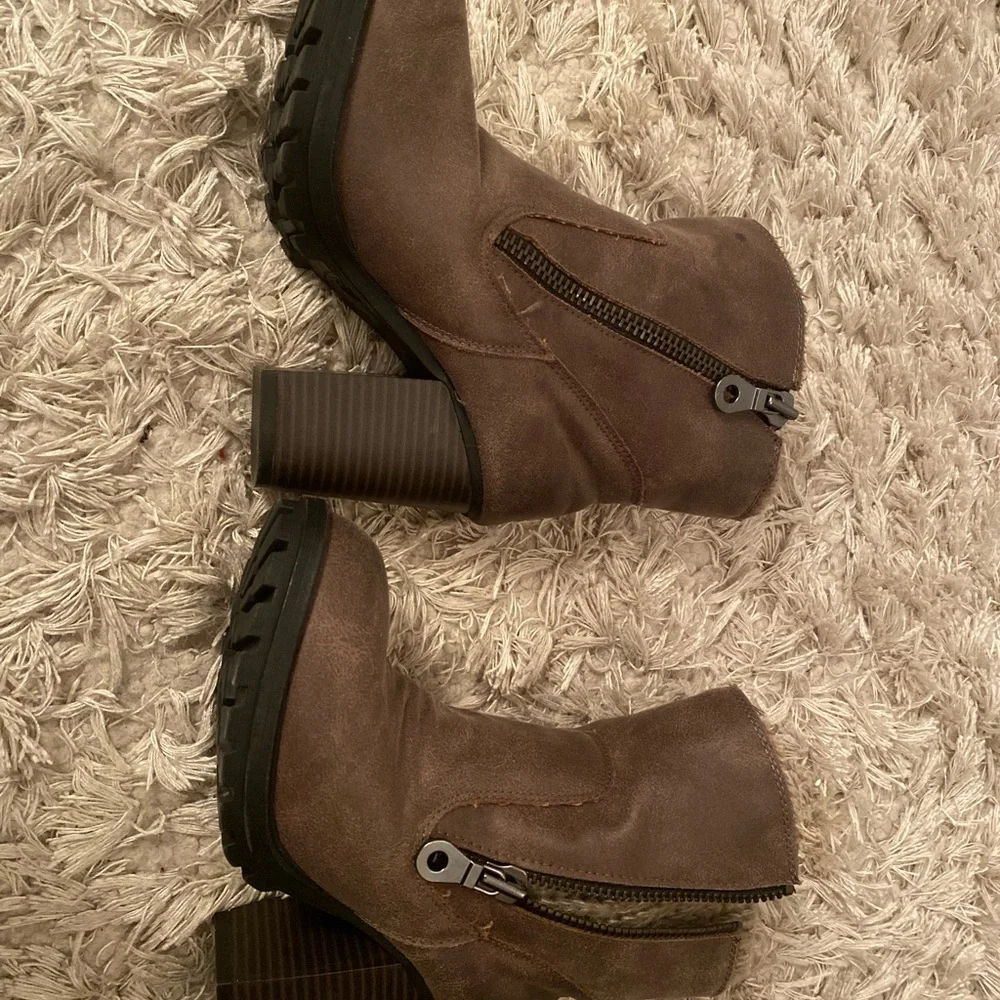 Booties😀 - Picture 4 of 4